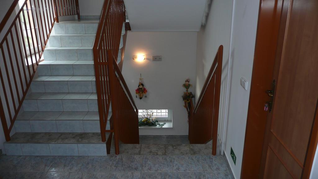 Penzion Hajsky Mlyn Nebanice Buitenkant foto